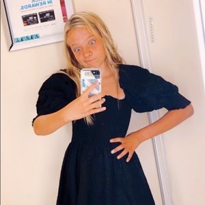 Meet your Posher, Norah